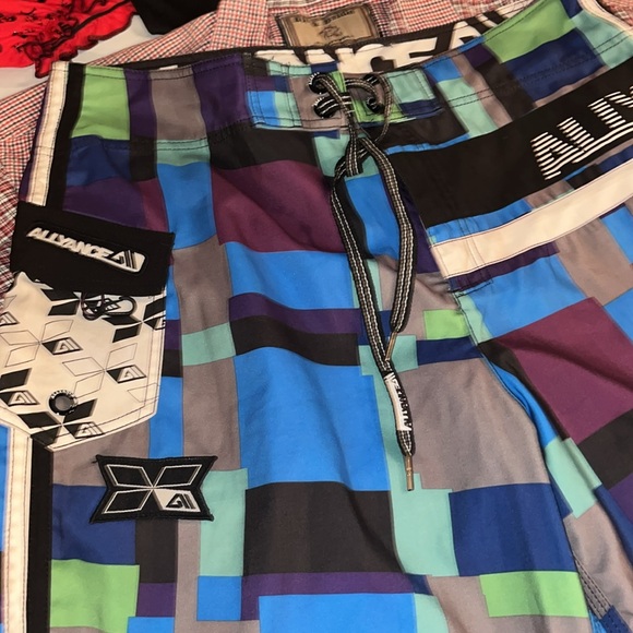 Allyance SWIM TRUNKS LONG board shorts colorful madrascope men’s SZ 36 geometric - Picture 5 of 12